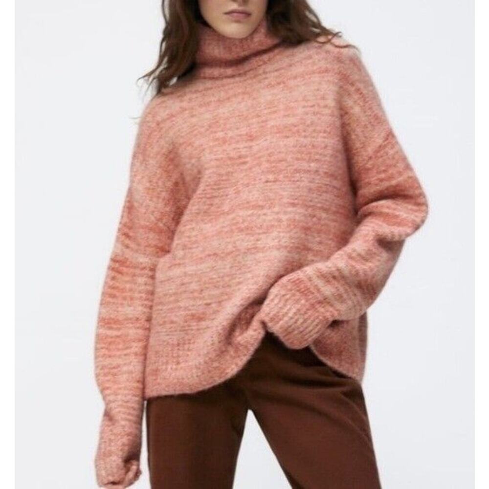 Zara Relaxed Fit Dropped Shoulder Turtleneck Knit Pullover Sweater Beige Red M/L